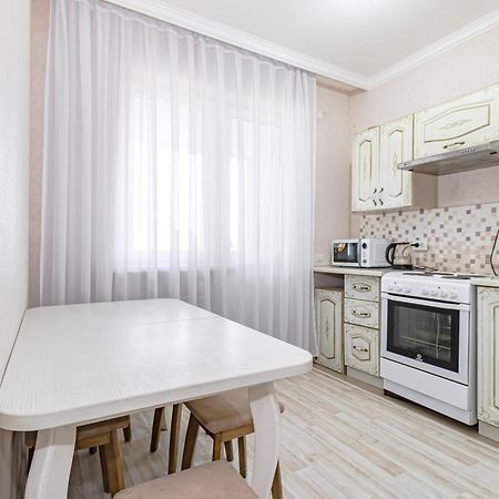 Apartments 7 Я-14 Астана Экстерьер фото