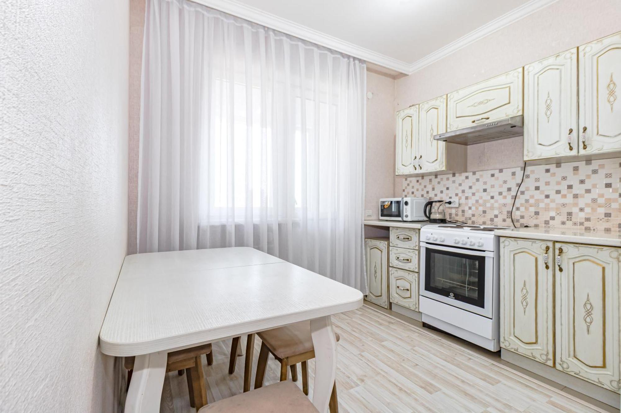Apartments 7 Я-14 Астана Экстерьер фото